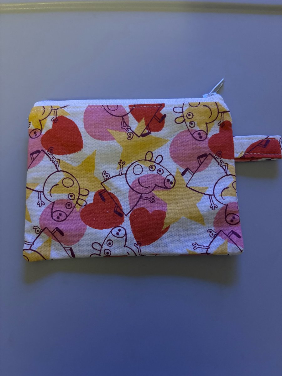 Handmade peppa pig coin purse, fully lined with zip closure 