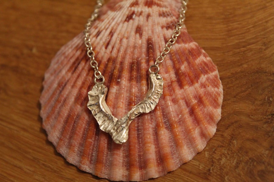 Handmade Sterling Silver Necklace with Apollon Shell Pendant