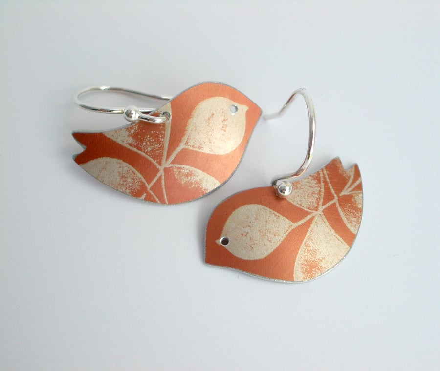 Bird earrings with leaf print