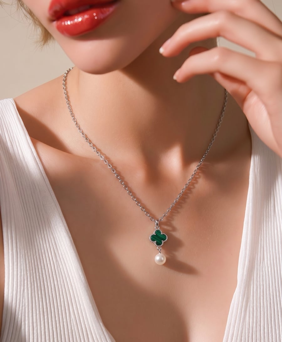 Four leaf Clover and Pearl Pendant Necklace - White Gold Plated 