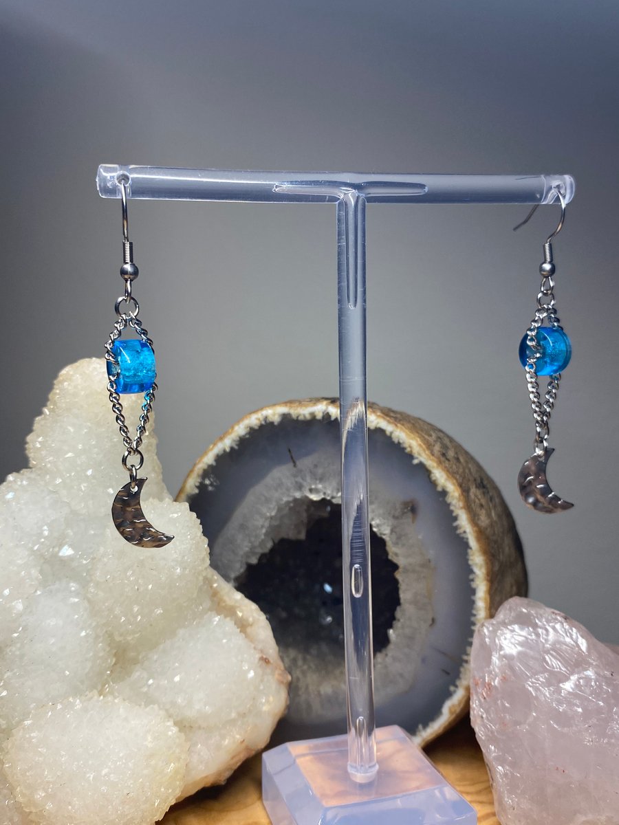 Renae - Moon Earrings 