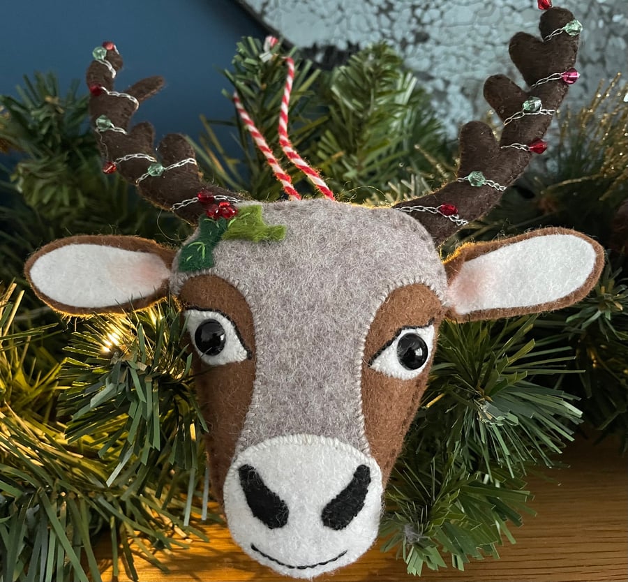 Reindeer Hanging Christmas Tree Decoration