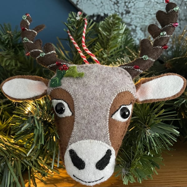 Reindeer Hanging Christmas Tree Decoration