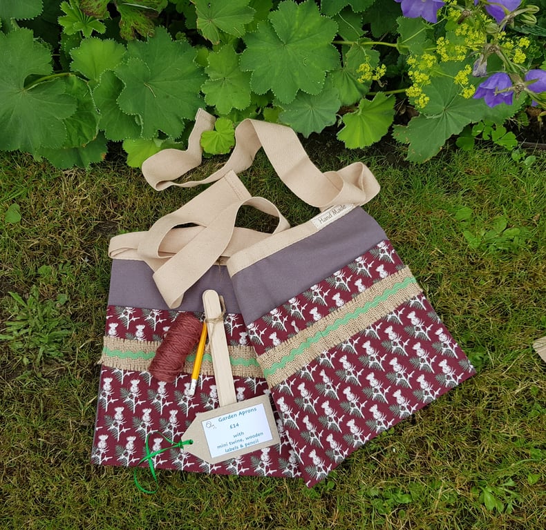 Garden apron with twine, labels and pencil: Scottish thistles 