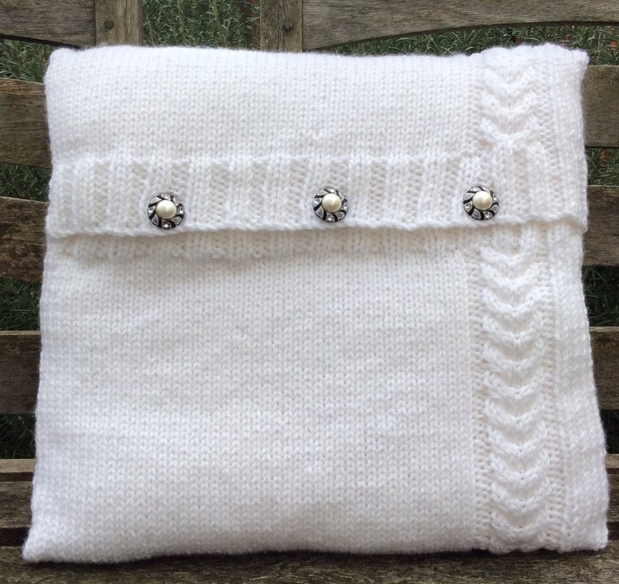 Cushion cover white hand knit