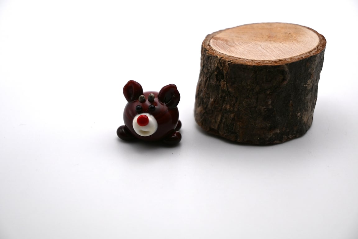 small glass reindeer keepsake figure