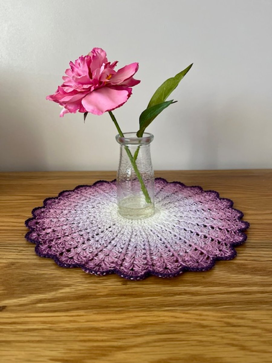 White, Lilac and Purple Centre Piece, Placemat, Occasional Mat, Crochet Mat
