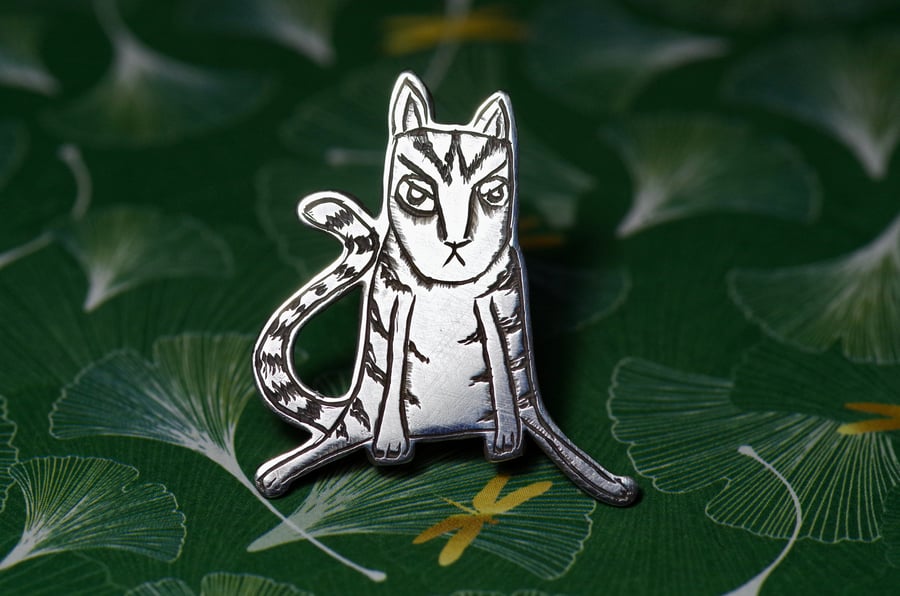 Grumpy Cat lapel pin - Handmade Sterling silver brooch badge