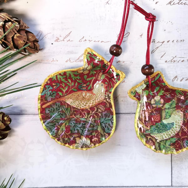 Set of Two Hanging Shell Ornaments: William Morris Christmas Tree Baubles