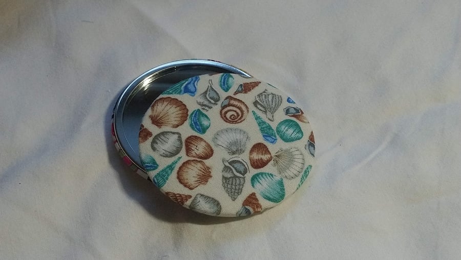 Seaside Shell Design Fabric Covered Pocket Mirror