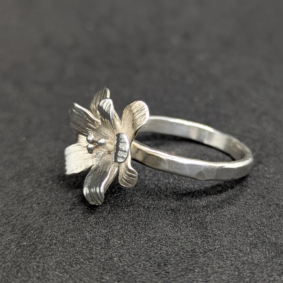Sterling silver flower ring