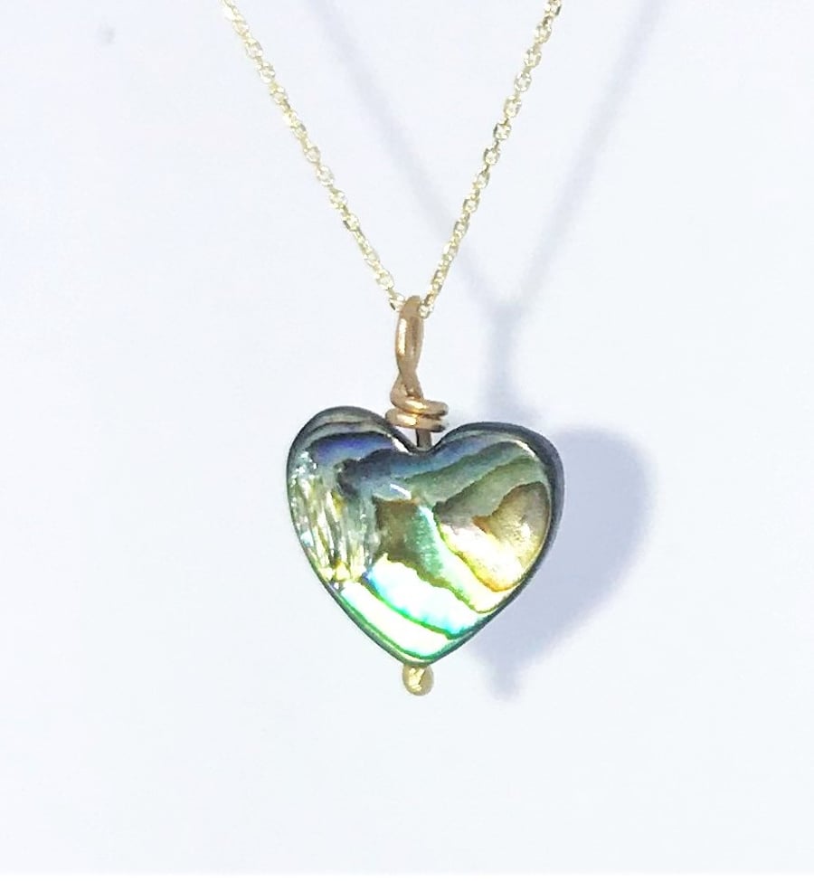 ABALONE Heart 9ct gold pendant necklace jewellery