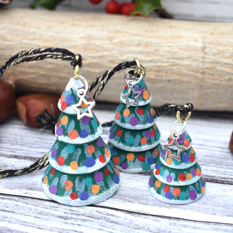 Set of three small hanging Christmas trees