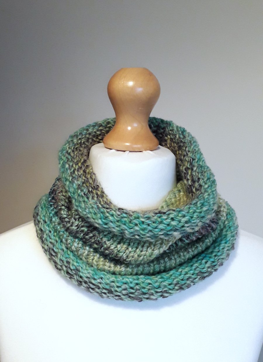 Neck Warmer, Cowl, Scarf, Infinity Scarf - Shades of Green