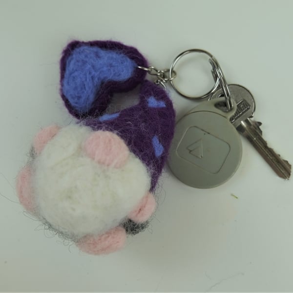 Love Heart Gnome Keyring