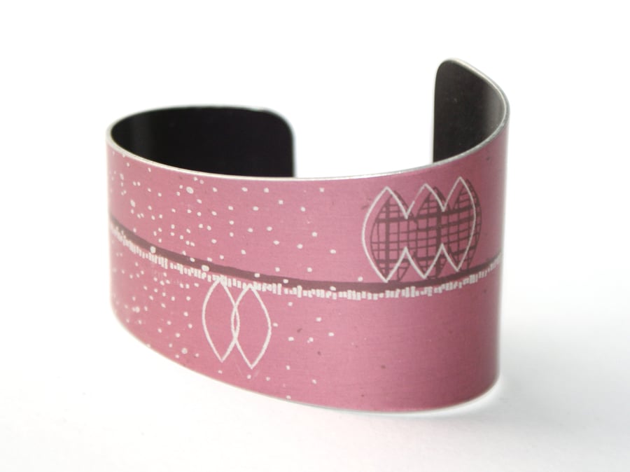 Hand made seed head bracelet - soft pink