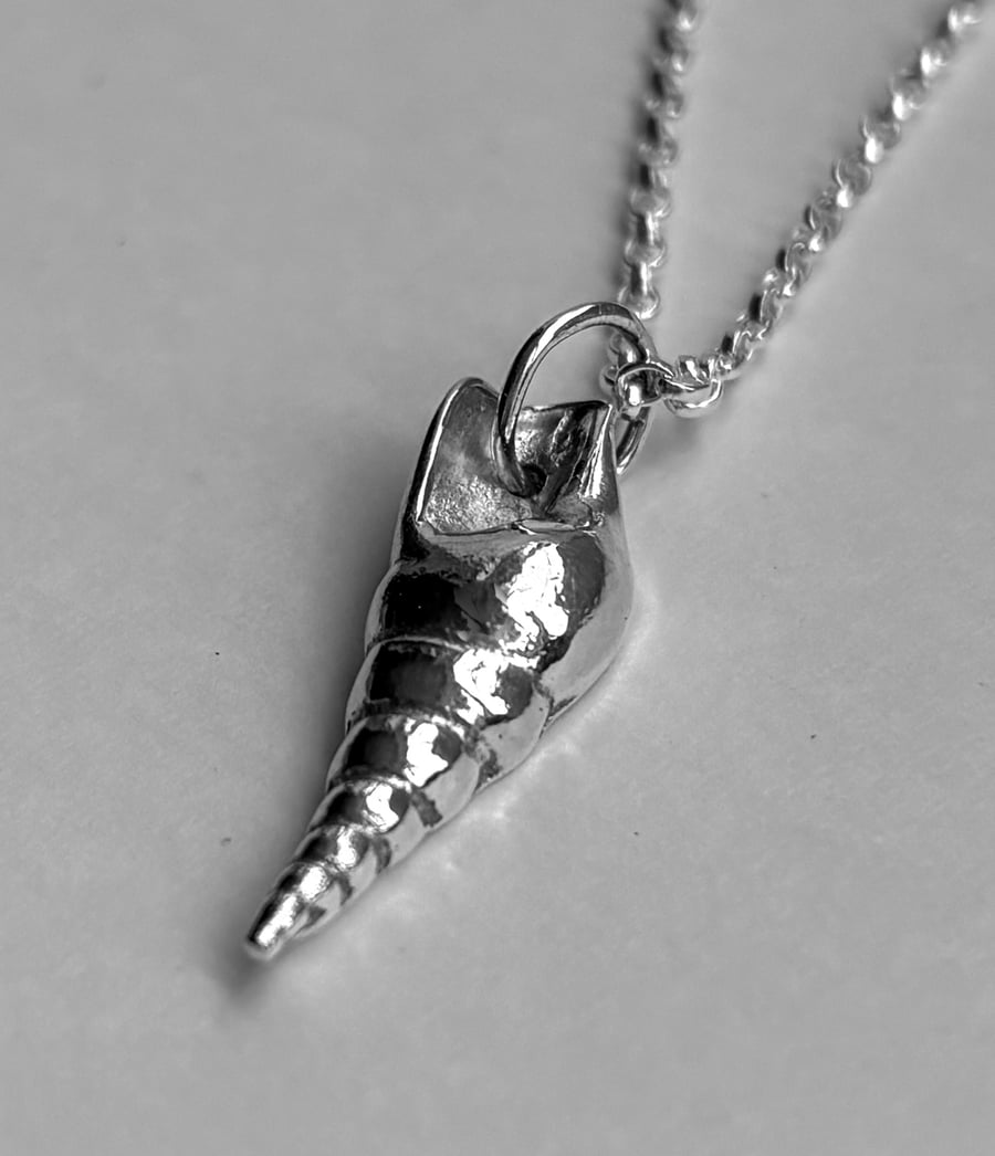 Silver shell pendant