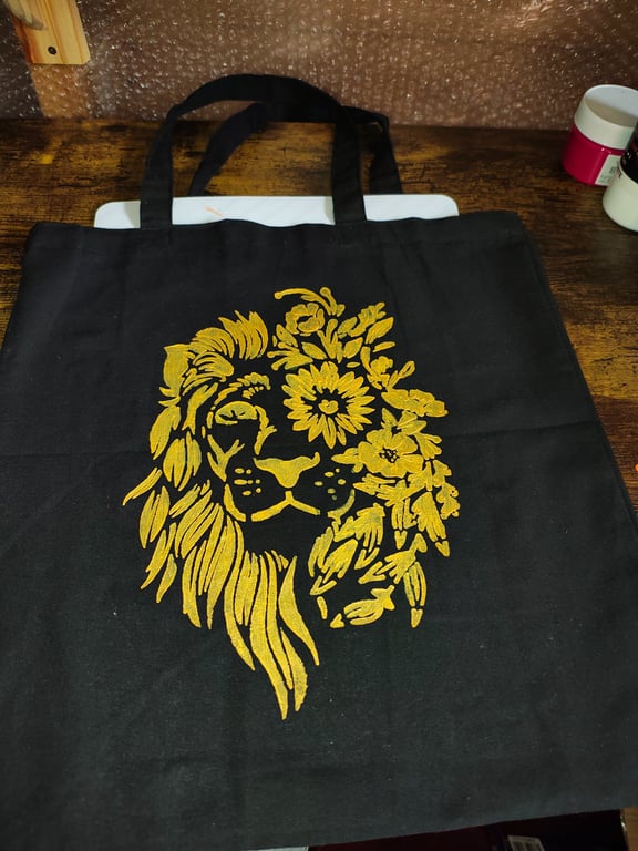 Hand painted tote bags 