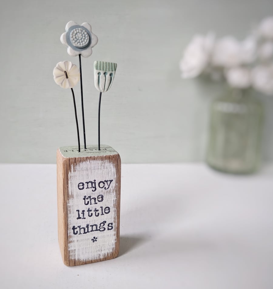 Clay Flower in a Printed Wood Block 'Enjoy the little things'