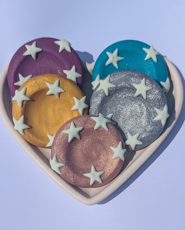 Glitter glow in the dark worry stone