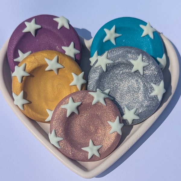 Glitter glow in the dark worry stone