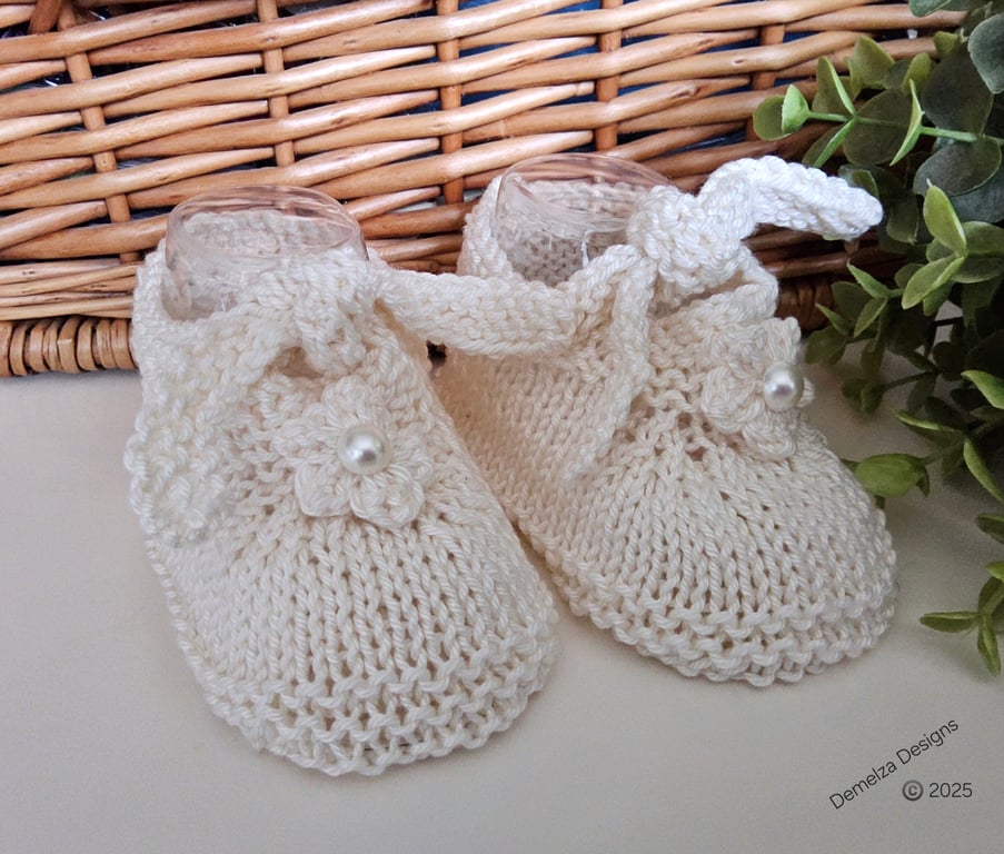 Pure Organic Cotton Baby Girl's Booties - Shoes  3-6 months size