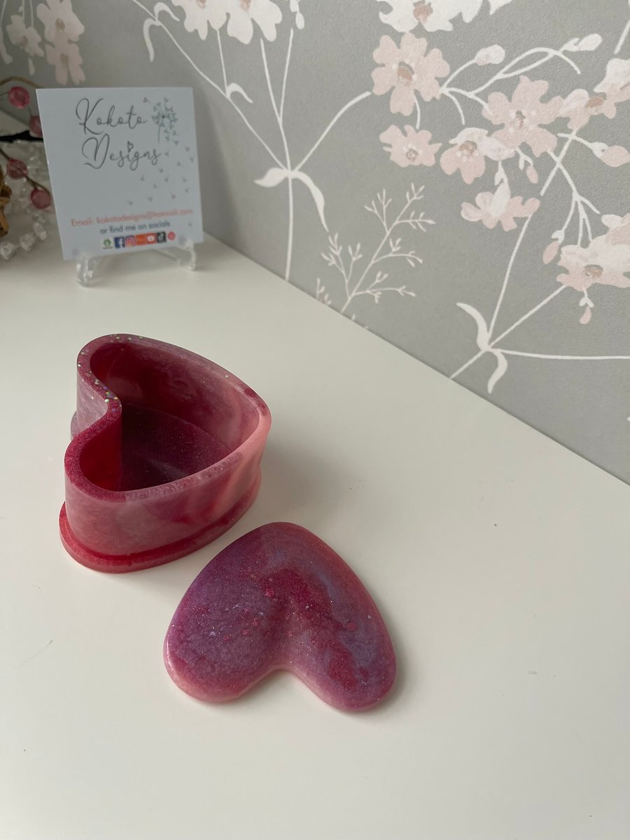 Cute Dusky Pink glittery heart shaped trinket pot with lid 7.5cm FREE postage