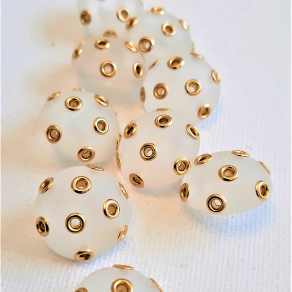 10 frosted clear white and gold dome buttons, 18mm diameter