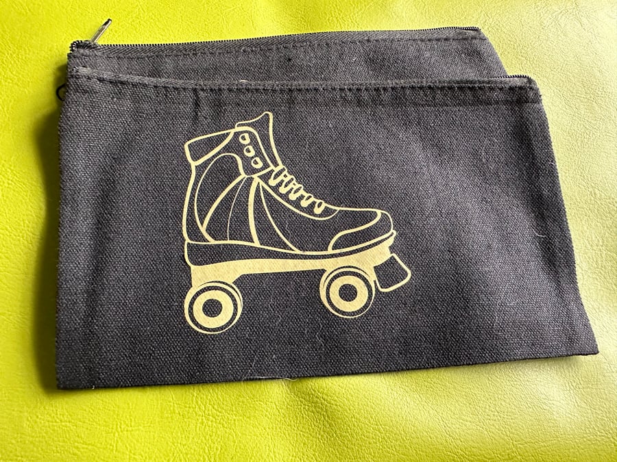 Gold outline Skate pencil case, makeup bag, zipped pouch