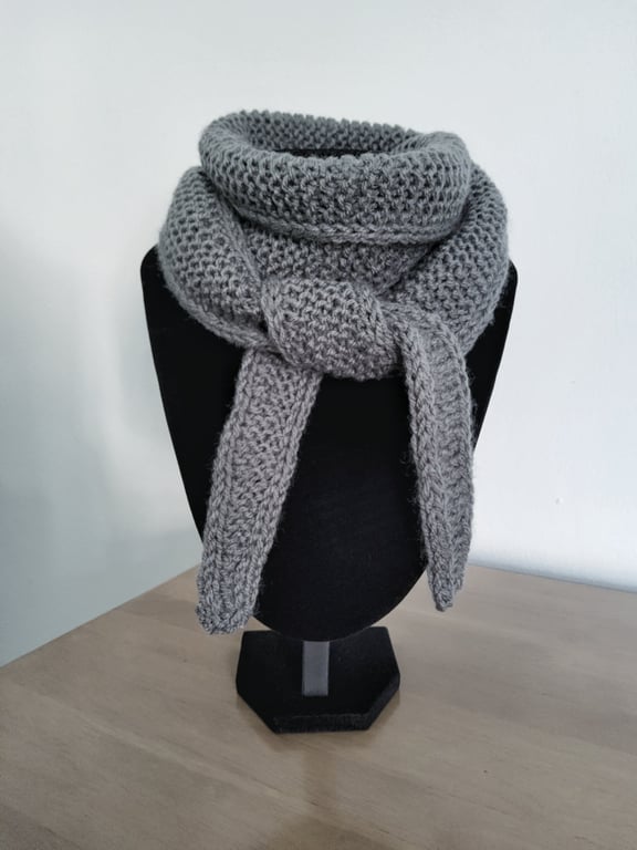 Soft Hand-knitted Grey Scarf 