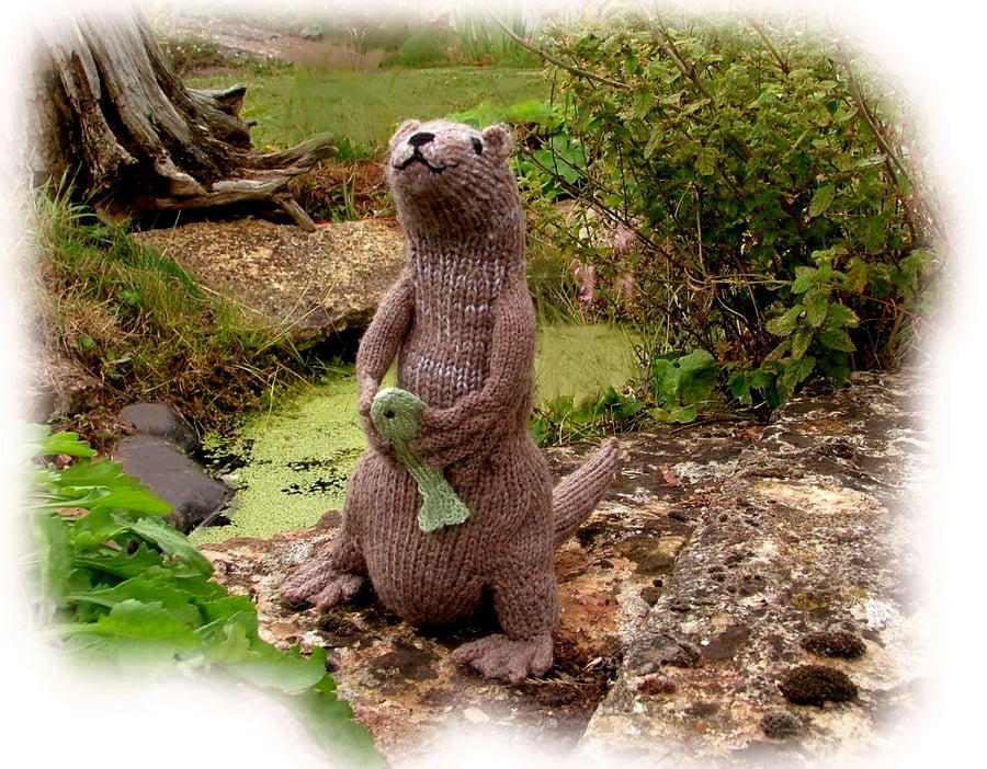 MR OTTER toy knitting pattern by Georgina Manvell PDF by email 