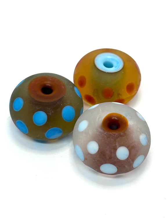 Handmade spotty lamp work glass beads