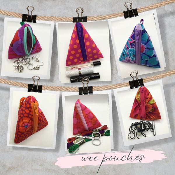 Dinky triangle purses