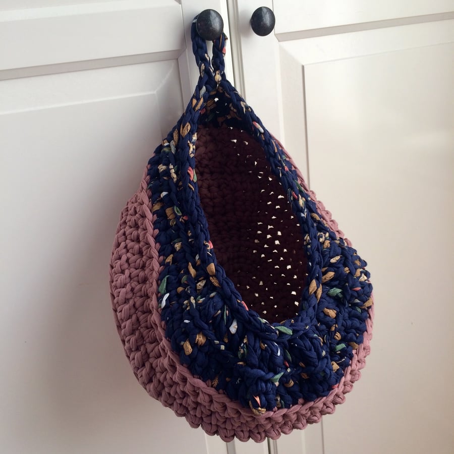 Large crochet hanging basket - blush pink