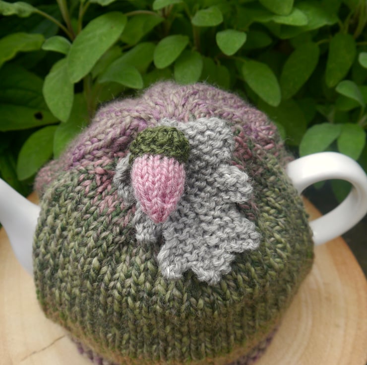 Large 8 Cup Autumnal Wool Tea Cosy With Oak Lea... - Folksy