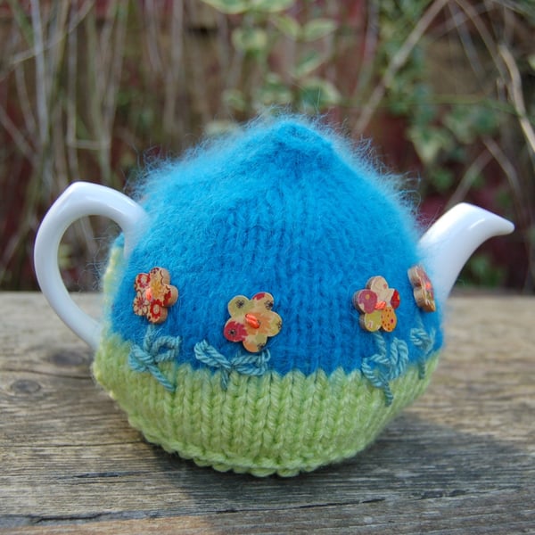 Tea cosy - to fit a small  teapot, knitted tea cosy - flower border