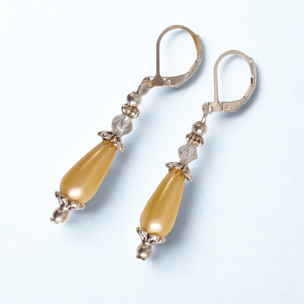 Pearl Teardrop Earrings