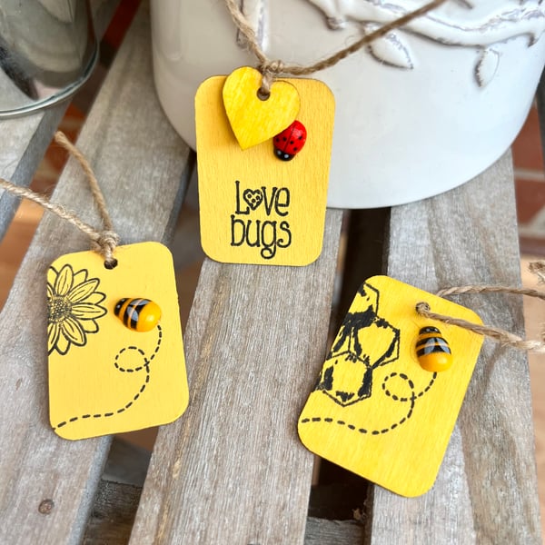 ‘Bee & Ladybird’ Wooden Tag Decorations x 3