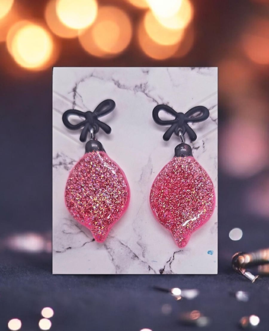 Sparkly Christmas lights bauble dangly Earrings 