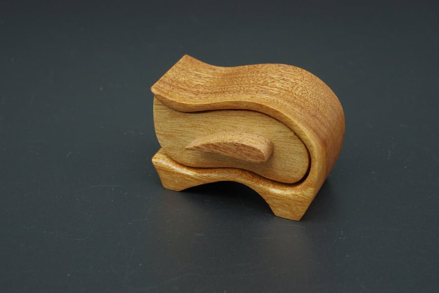 Mahogany handmade "mini" wooden trinket, jewel box. Bandsaw Box.