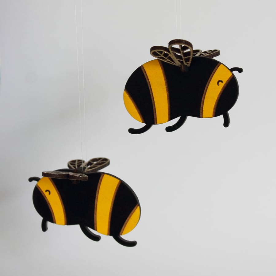 Hanging Wooden Bumblebee Decoration 