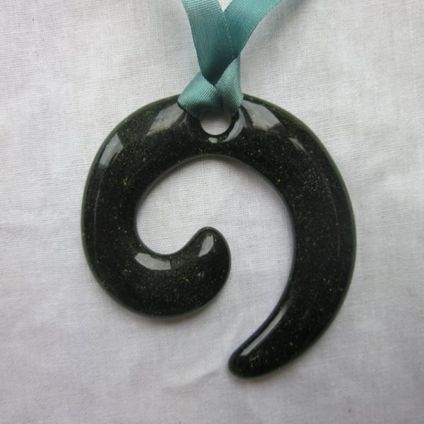 Handmade cast glass pendant - Aventurine green swirl