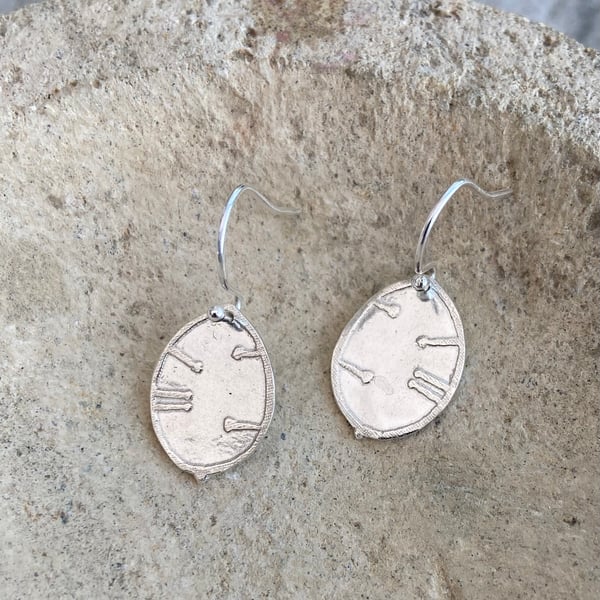 Silver dangly Honesty earrings, lunaria 
