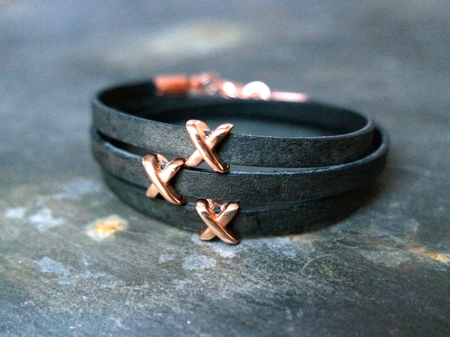 Leather wrap bracelet - X slider black rose gold