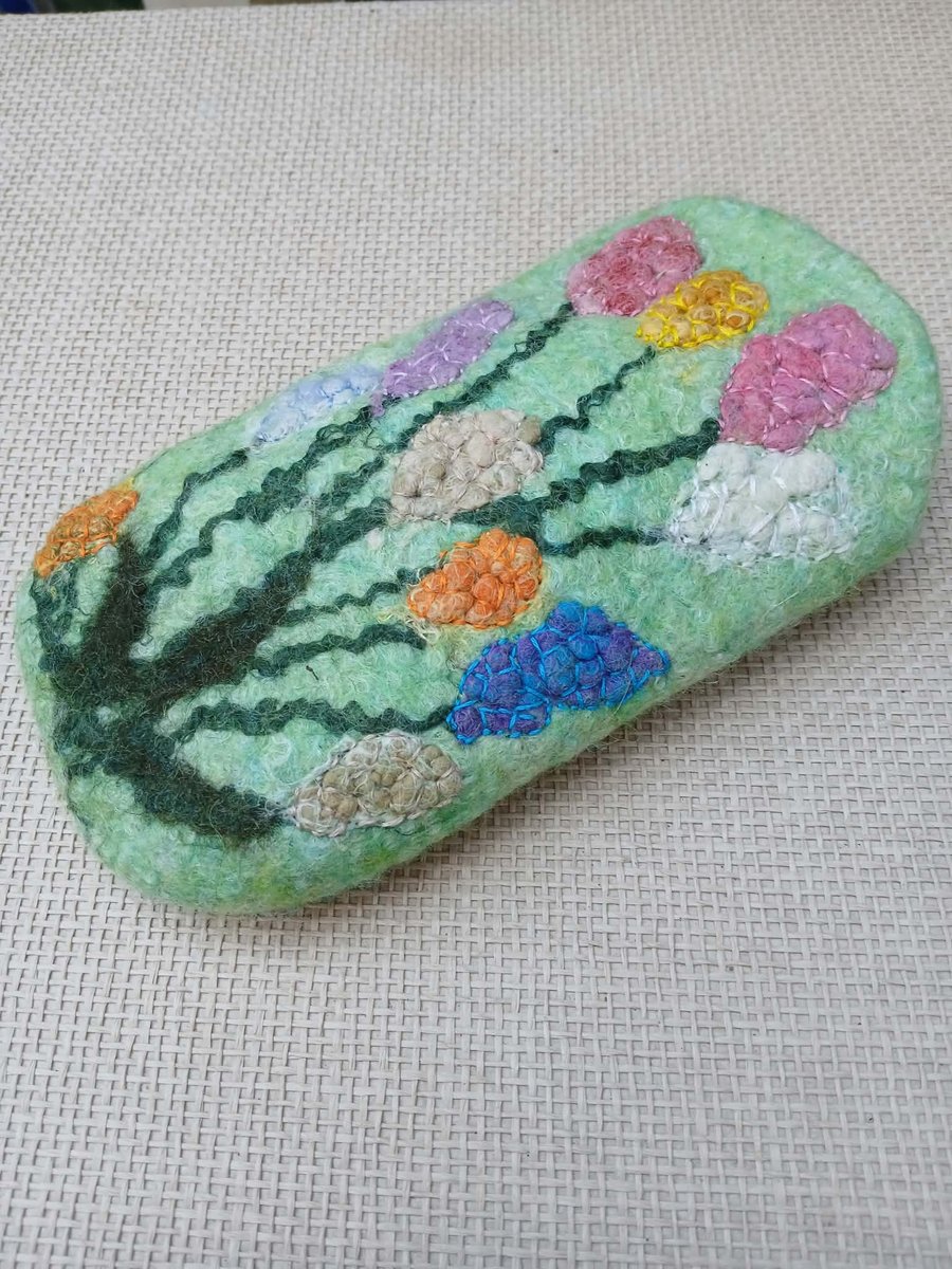 Handmade Felted Wool Glasses Case – Floral Design