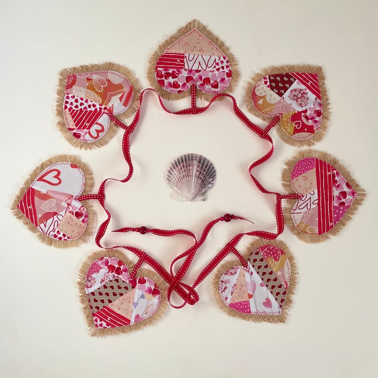 Hessian hearts bunting with hearts 