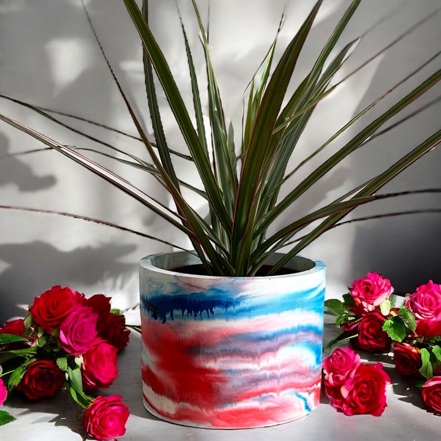 Large Red White and Blue Plant Pot - Stonecast Planter (llp11)