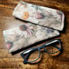 Daisy print glasses case slim slip-in padded pocket 