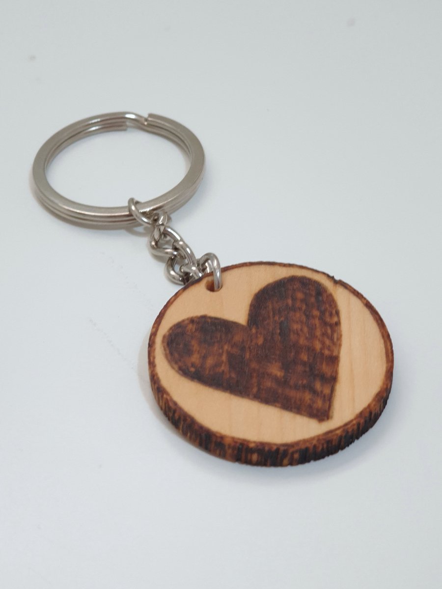 Heart wooden keyring, pyrography round keychain, valentines gift