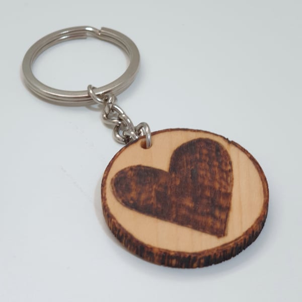 Heart wooden keyring, pyrography round keychain, valentines gift